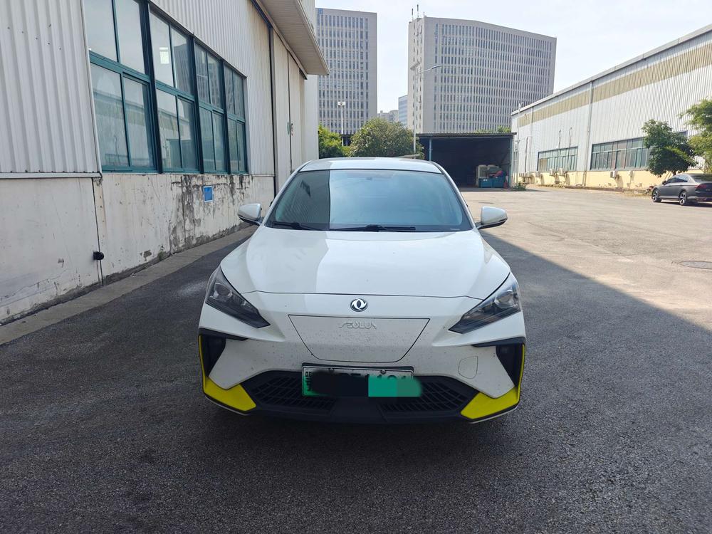 Dongfeng Fengshen Dongfeng Fengshen E70 2023 - фото 2