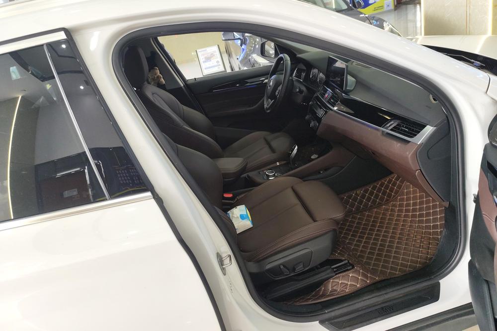 BMW X1 2020 модельного года sDrive25Li комплектация «Лидер» - фото 11