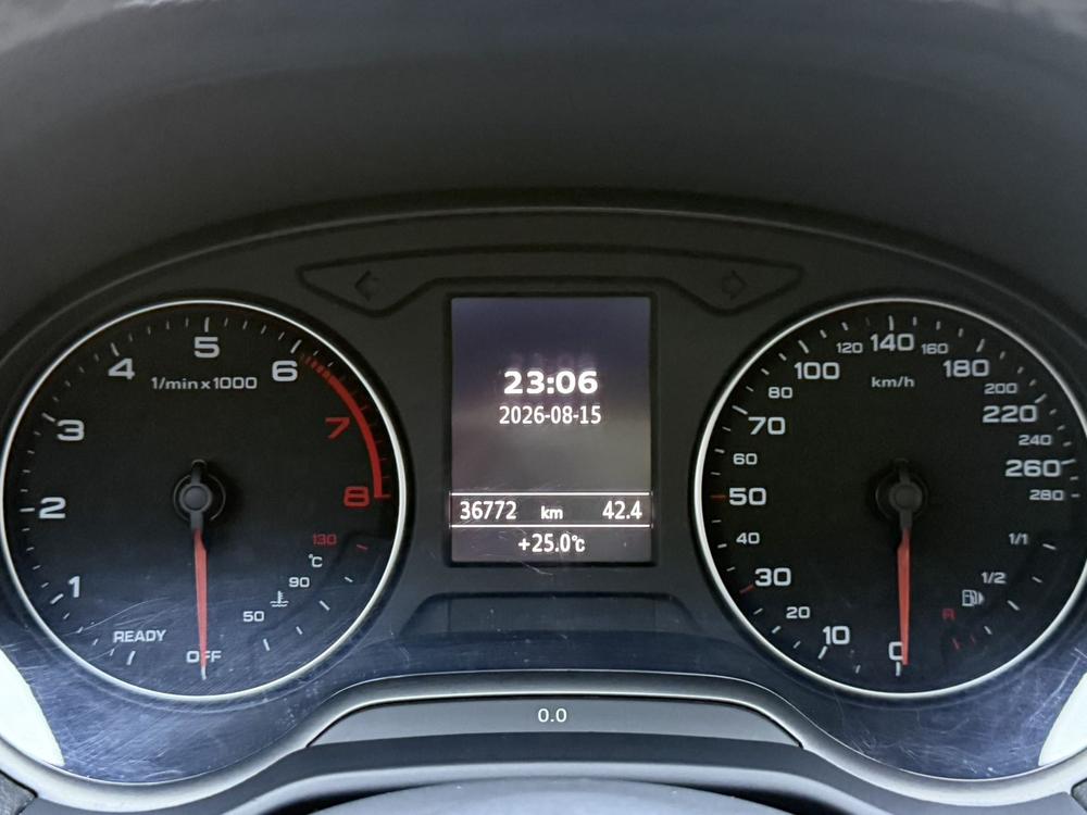 Audi Q2L 2022 модель 35 TFSI в стильной элегантной комплектации - фото 9