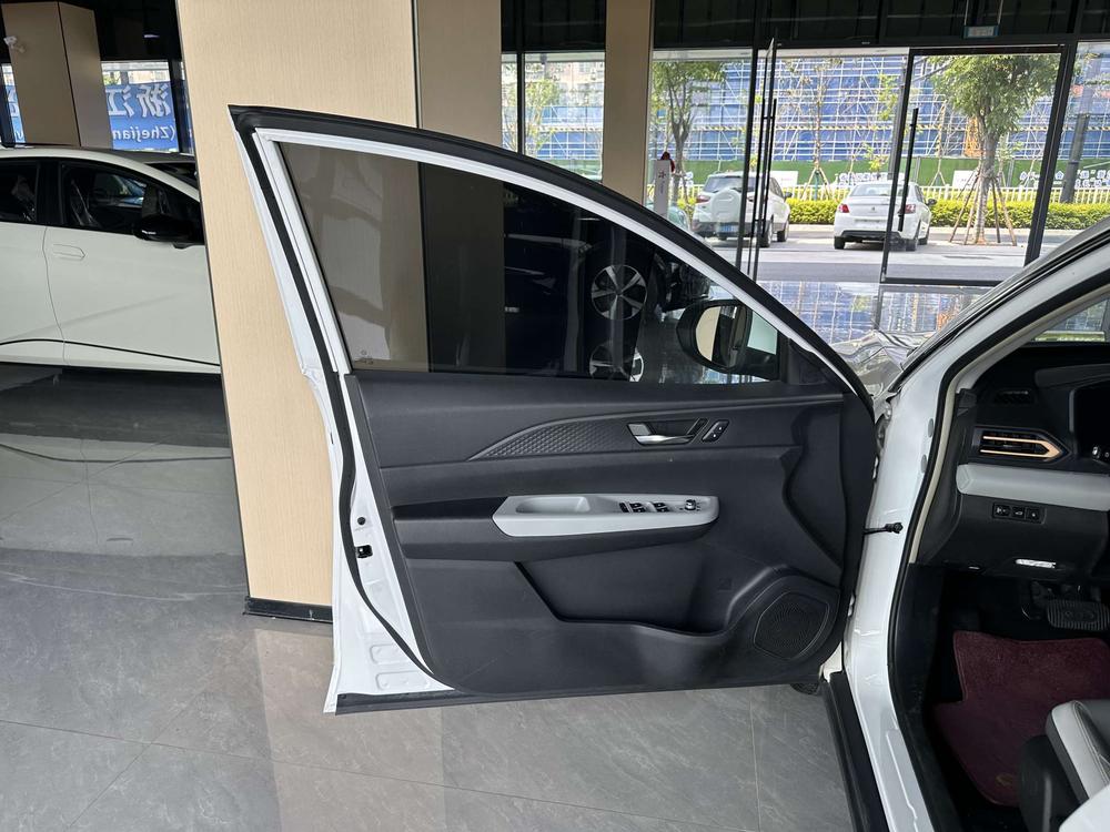 Dongfeng Fengshen E70 2023 модельного года PRO, версия Smart Travel - фото 15