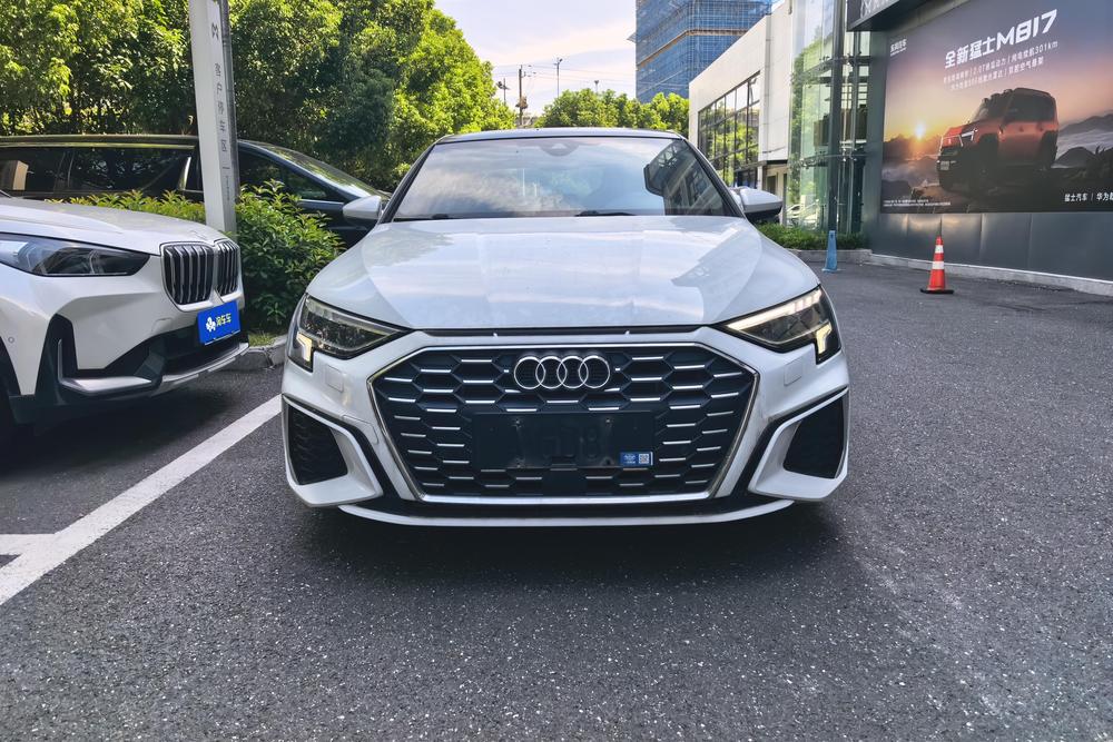 Audi A3 2024 модельного года A3L Limousine 35 TFSI стильная спортивная версия - фото 2