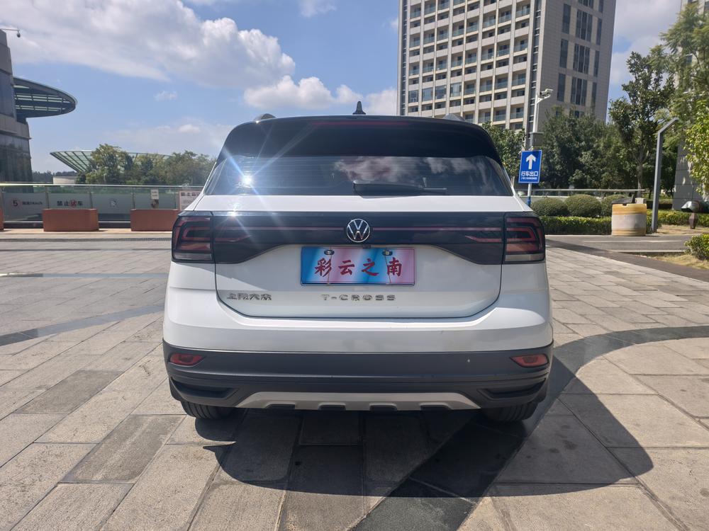 T-Cross 2023 года, 1.5L, автоматическая трансмиссия, комфортная версия - фото 6