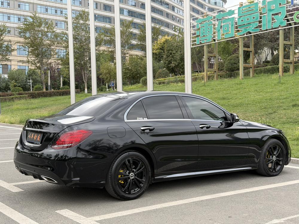 Mercedes-Benz C-Class 2019 модель C 180 L спортивная версия Fashion - фото 6