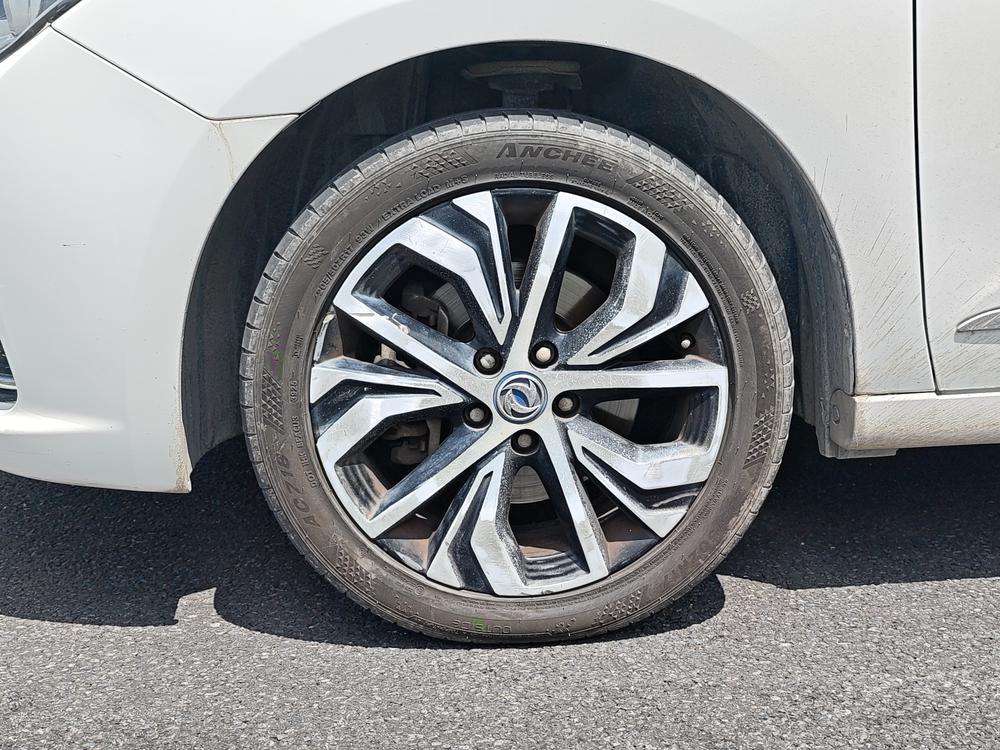 Dongfeng Fengshen E70 2020 модель 500 версия Super Enjoy - фото 9