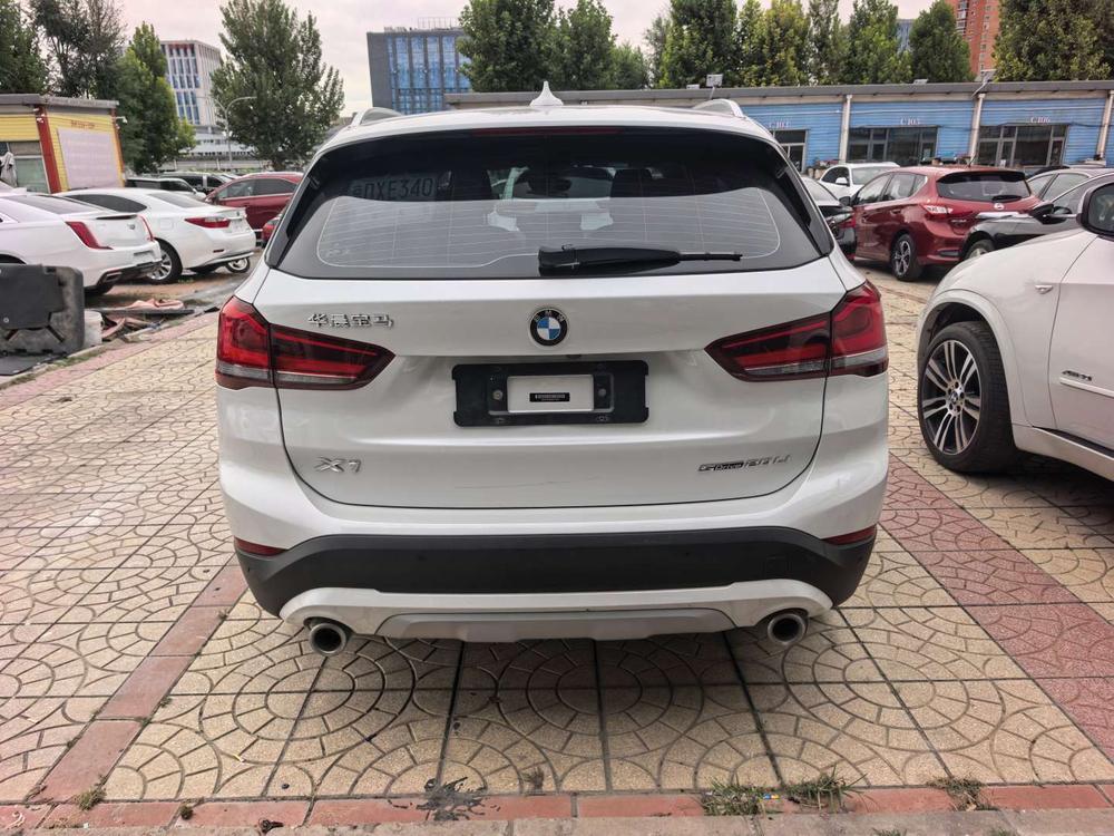 BMW X1 2021 модельного года sDrive20Li в эксклюзивной комплектации - фото 5