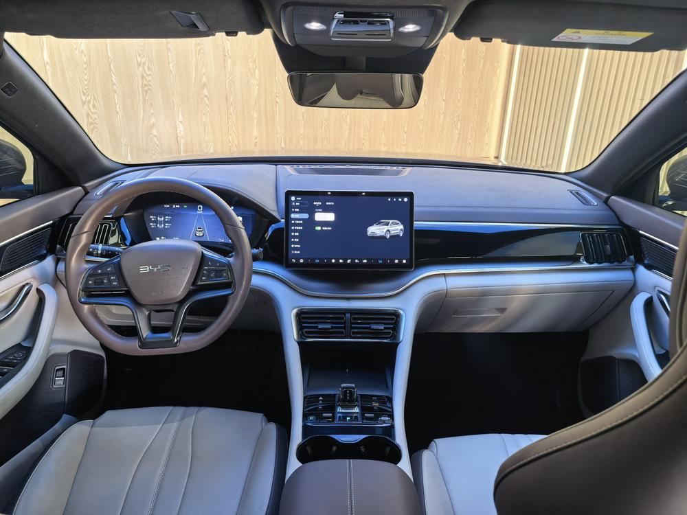 Song PLUS EV 2025 модель 520KM Люкс - фото 10