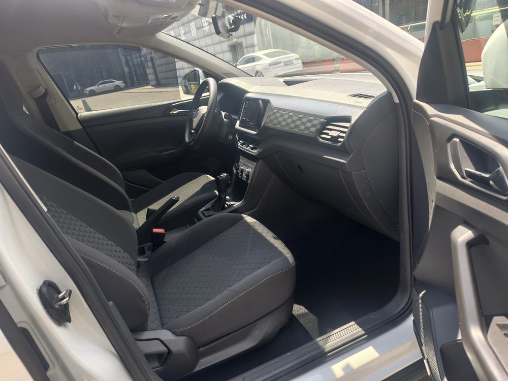 T-Cross 2023 года, 1.5L, автоматическая трансмиссия, комфортная версия - фото 11