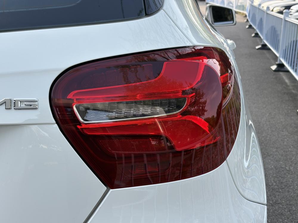 Mercedes-Benz A-Class (Import) 2018 модель A 200 Dynamic - фото 14