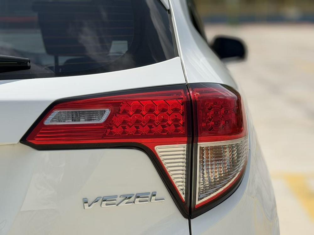 Vezel 2022 модельного года 1.5L CVT версия Elite Smart Enjoyment - фото 10
