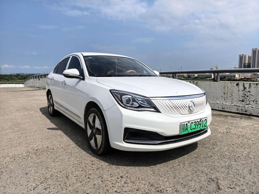 Dongfeng Fengshen E70 2021 модель 500 версия Super Enjoyment - фото 3