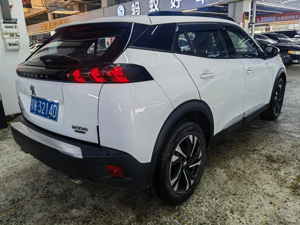Peugeot 2008 модель 2022 года 230THP THE ONE - фото 6