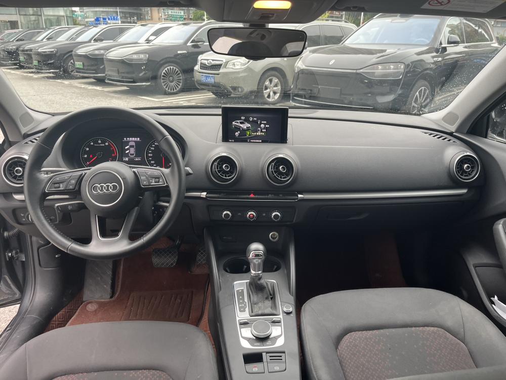 Audi A3 2020 модельного года, обновлённая версия Limousine 35 TFSI, базовая комплектация, China VI - фото 8