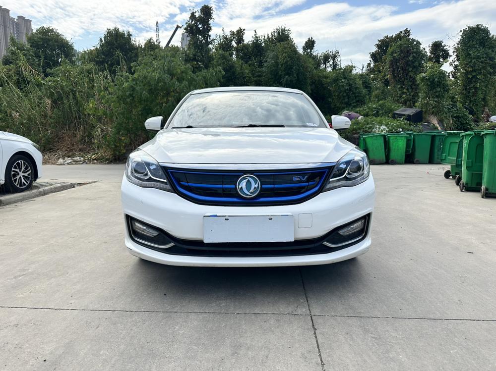 Dongfeng Fengshen E70 2018 модельного года, версия Chaorui - фото 2