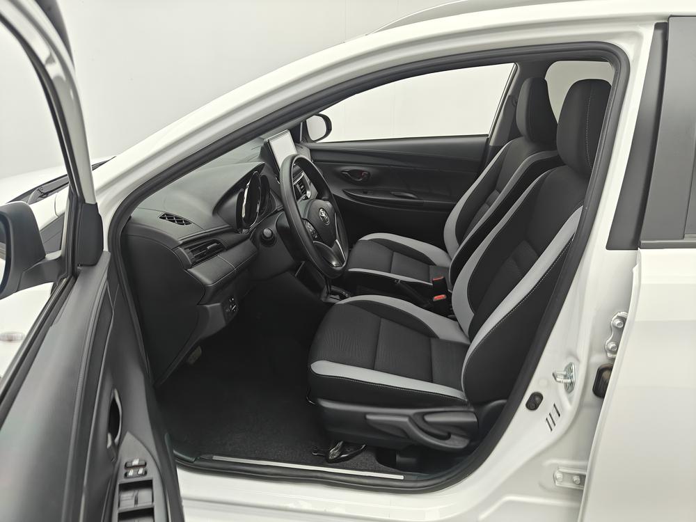 Yaris L 2022 года, Zhixuan X 1.5L CVT, версия Leading PLUS - фото 17