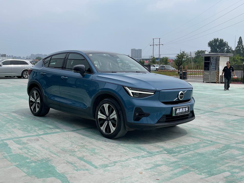 Volvo C40 EV 2022 модельного года, версия Long Range PRO  - фото 3