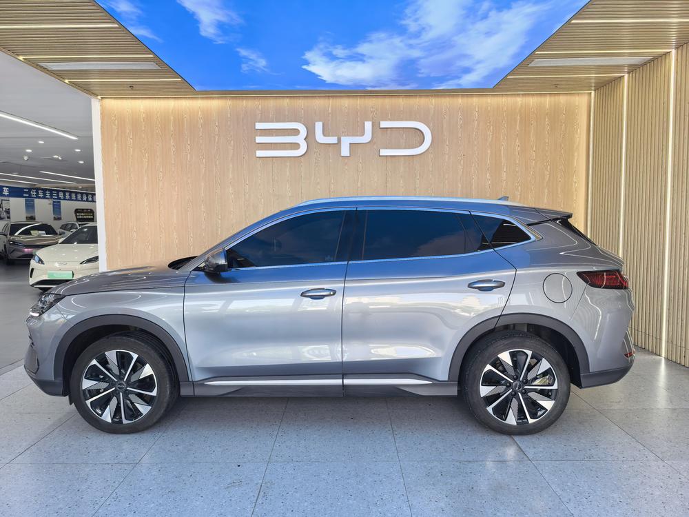 Song PLUS EV 2025 модель 520KM Люкс - фото 3