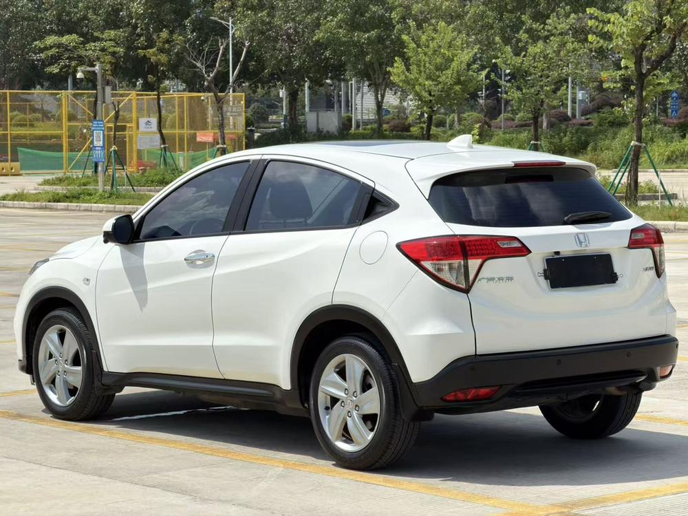Vezel 2022 модельного года 1.5L CVT версия Elite Smart Enjoyment - фото 5