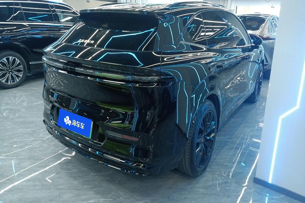 ZEEKR 7X 2025 года, 100kWh версия с длинным запасом хода и задним приводом - фото 3