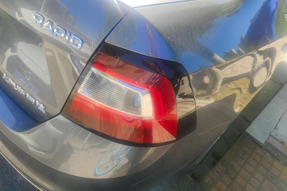 Rapid 2019 года 1.5L автоматическая стандартная версия Евро V - фото 9
