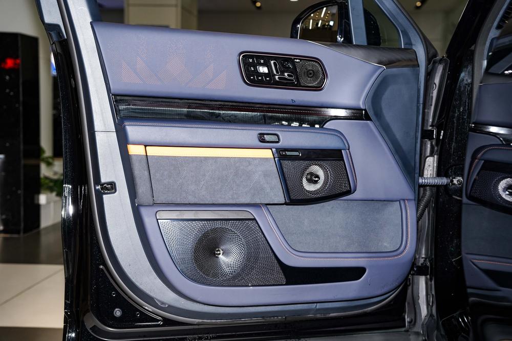 Zeekr 9X 2025 модельного года, версия «Обсидиановый чёрный», 70kWh, шесть мест - фото 14