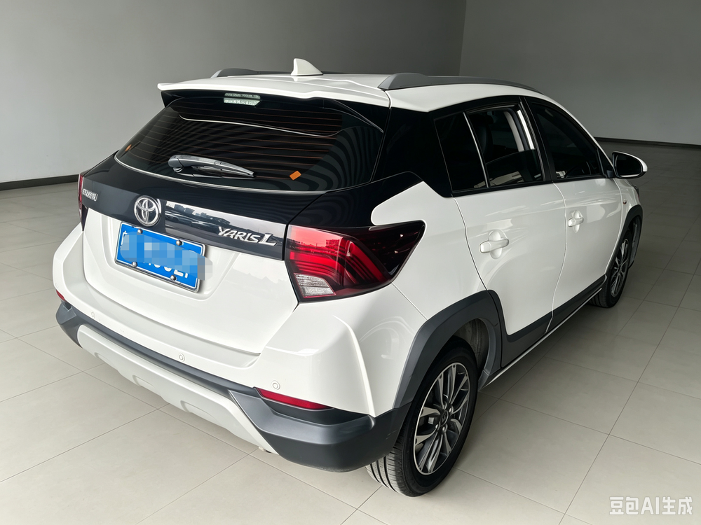 Yaris L 2022 года, Zhixuan X 1.5L CVT, версия Leading PLUS - фото 3