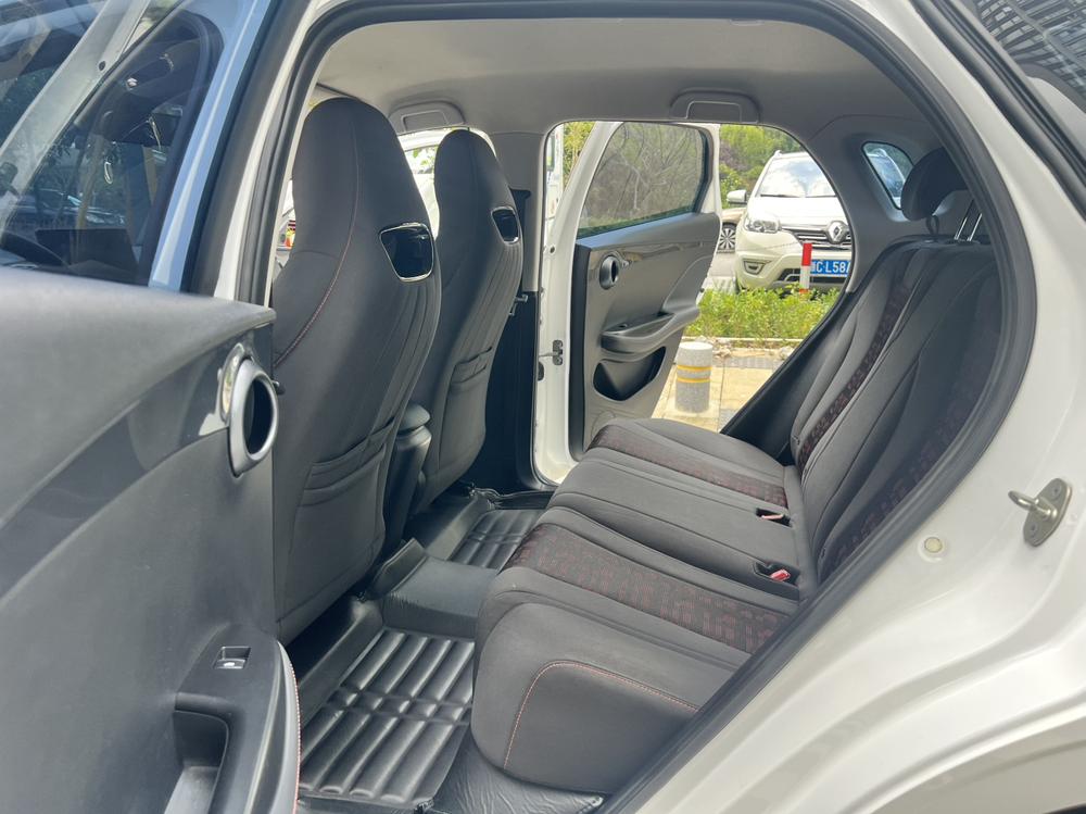 BYD e2 2023 модельного года, комфортная комплектация - фото 20