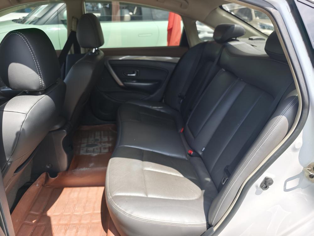 Dongfeng Fengshen E70 2020 модель 500 версия Super Enjoy - фото 15
