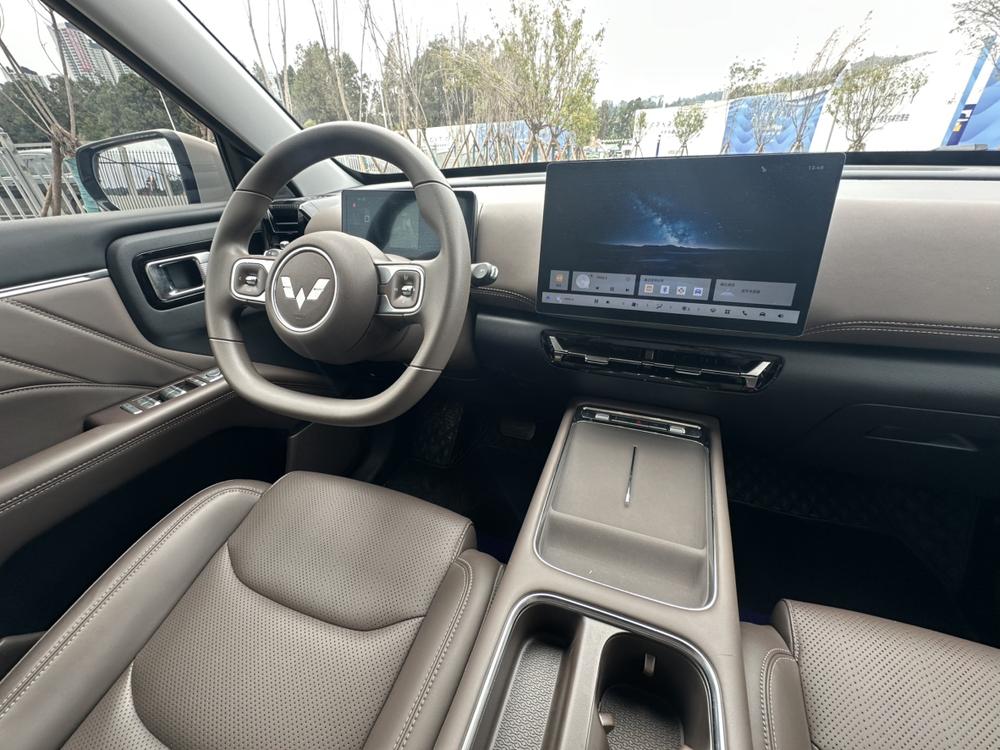 Wuling Xingguang 560 EV 2026 - фото 16