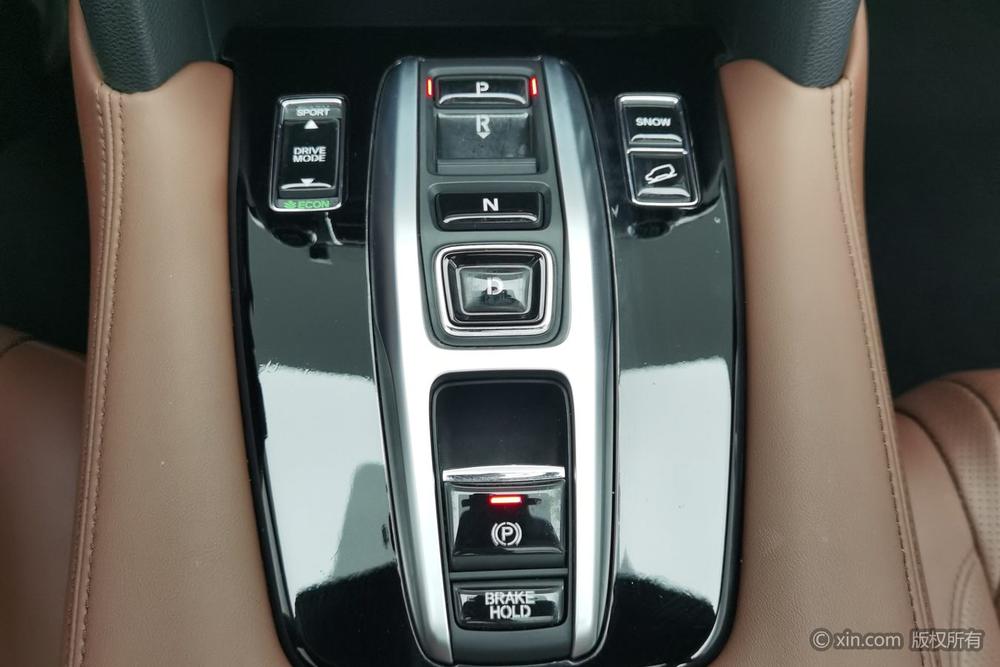 Honda UR-V 2020 года 370TURBO полноприводная премиальная версия - фото 15