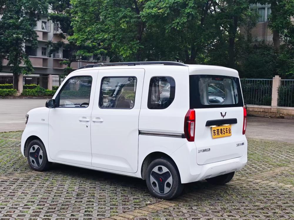 Wuling Zhiguang EV 2025, комплектация Progress - фото 4
