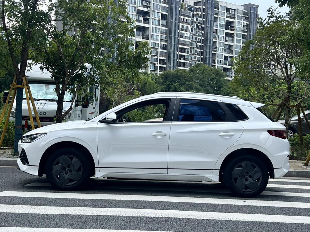 BYD e2 2023 модельного года, комфортная комплектация - фото 4