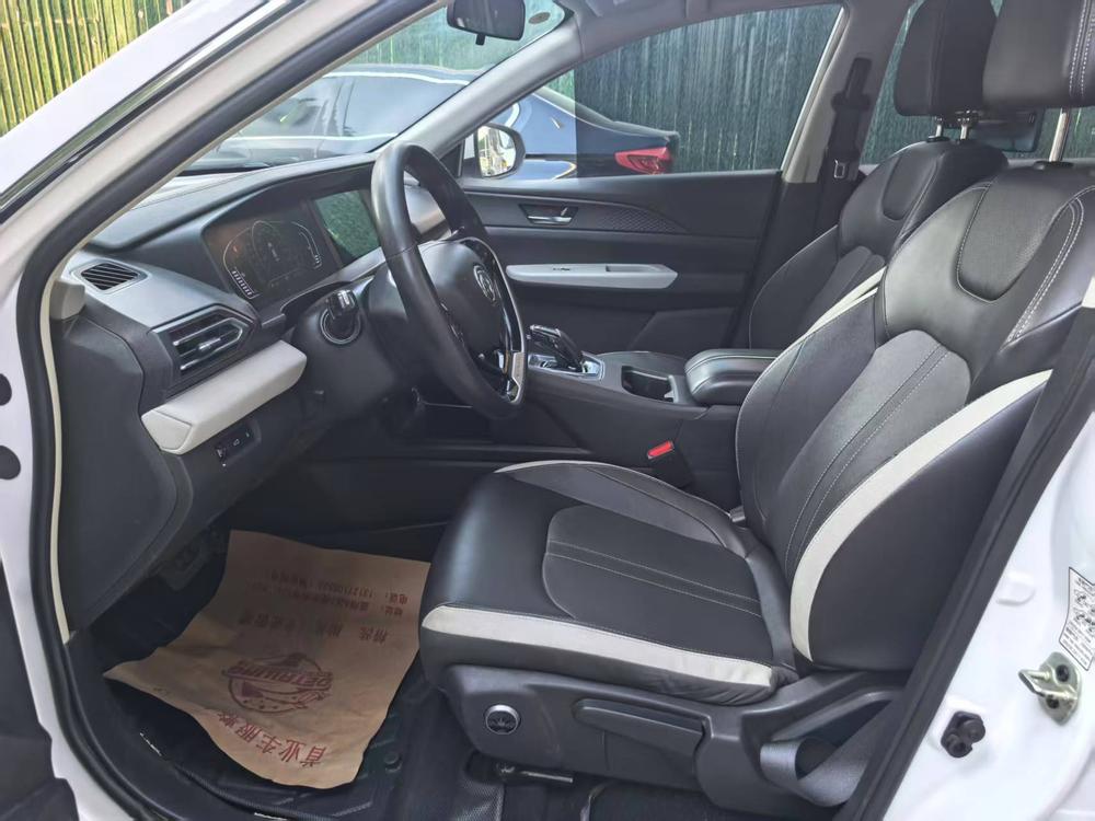 Dongfeng Fengshen Dongfeng Fengshen E70 2021 - фото 8
