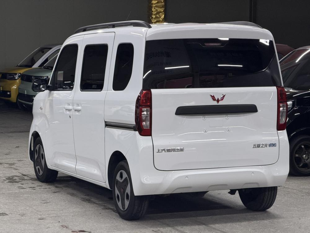 Wuling Wuling Zhiguang EV 2025 - фото 3