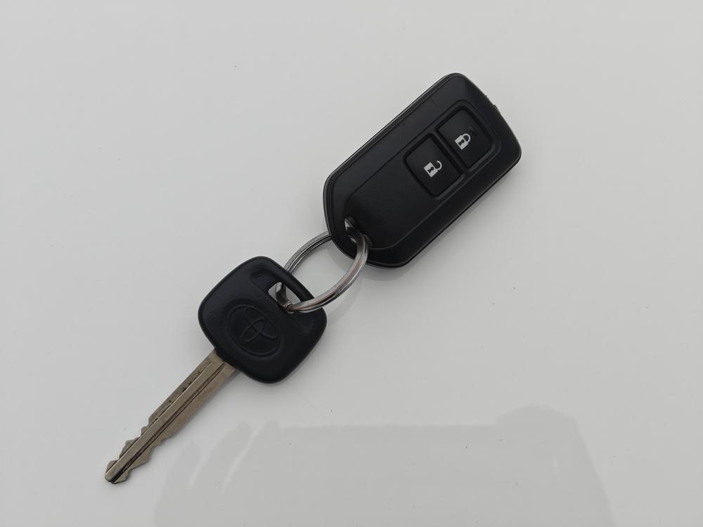 Yaris L 2022 года, Zhixuan X 1.5L CVT, версия Leading PLUS - фото 11