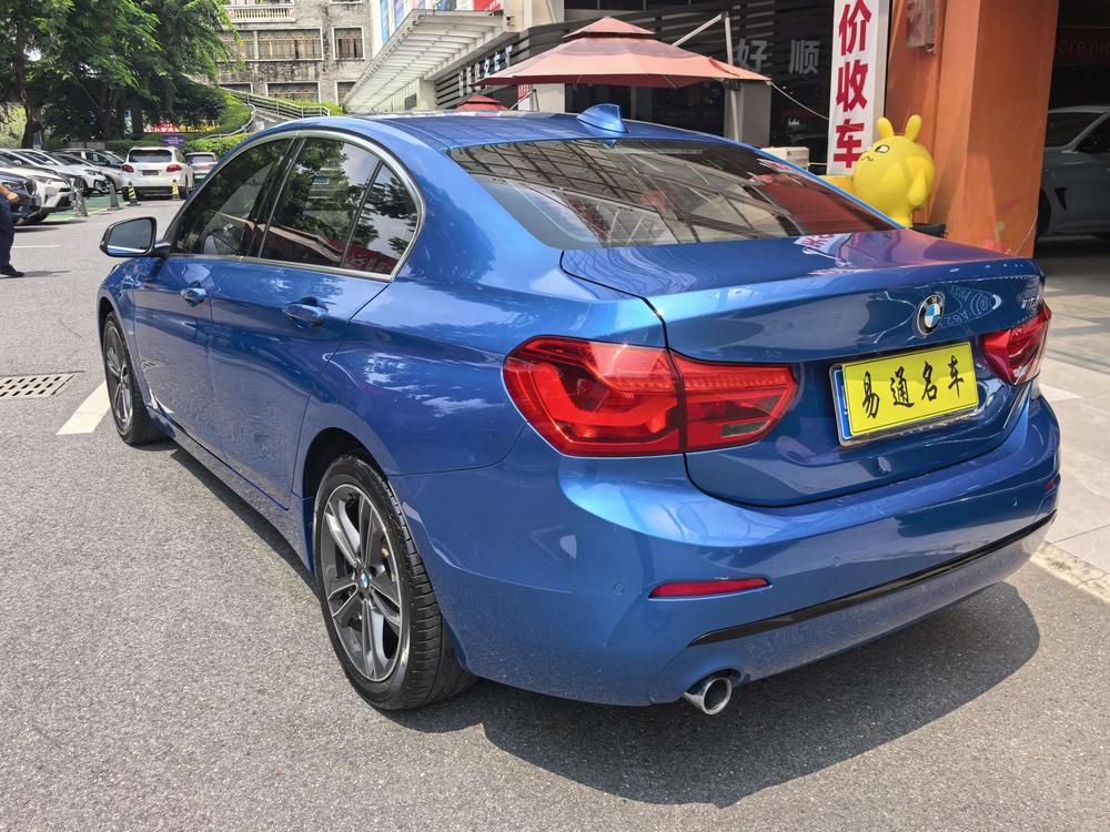 BMW 1-Series 2018 года 118i в комплектации Fashion - фото 4