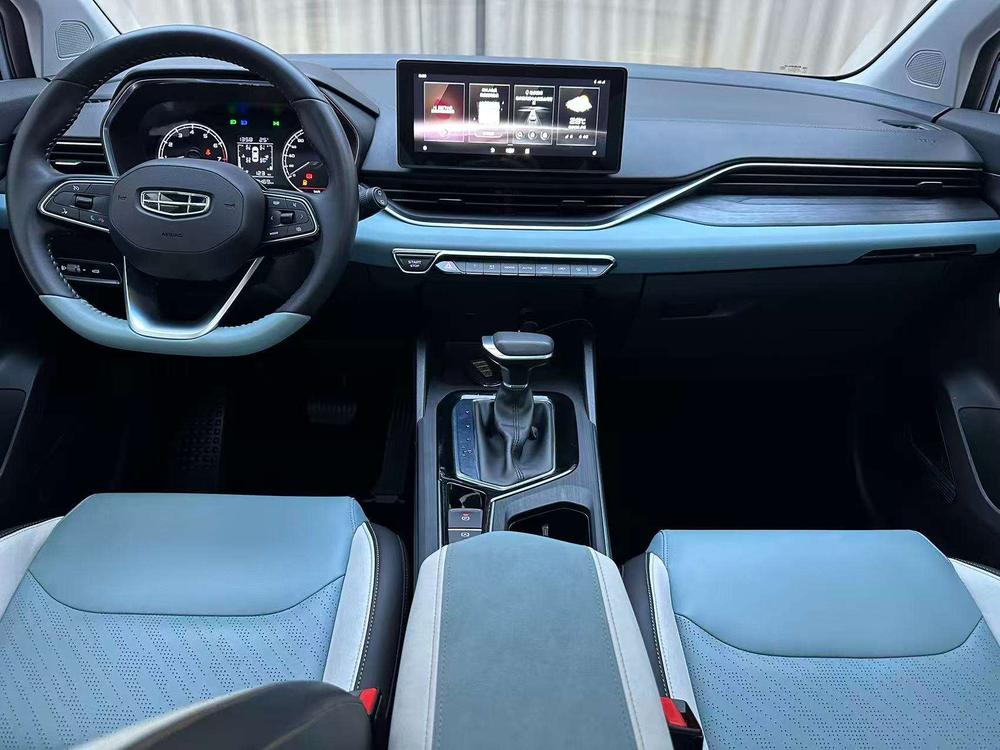 Emgrand S 2022 модельного года 1.4T CVT версия «Игрок кроссовера» - фото 12