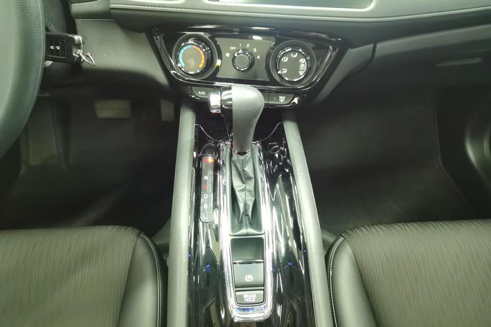 Vezel 2020 модель 1.5L CVT версия Pioneer - фото 14