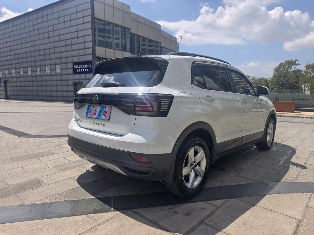 T-Cross 2023 года, 1.5L, автоматическая трансмиссия, комфортная версия - фото 7