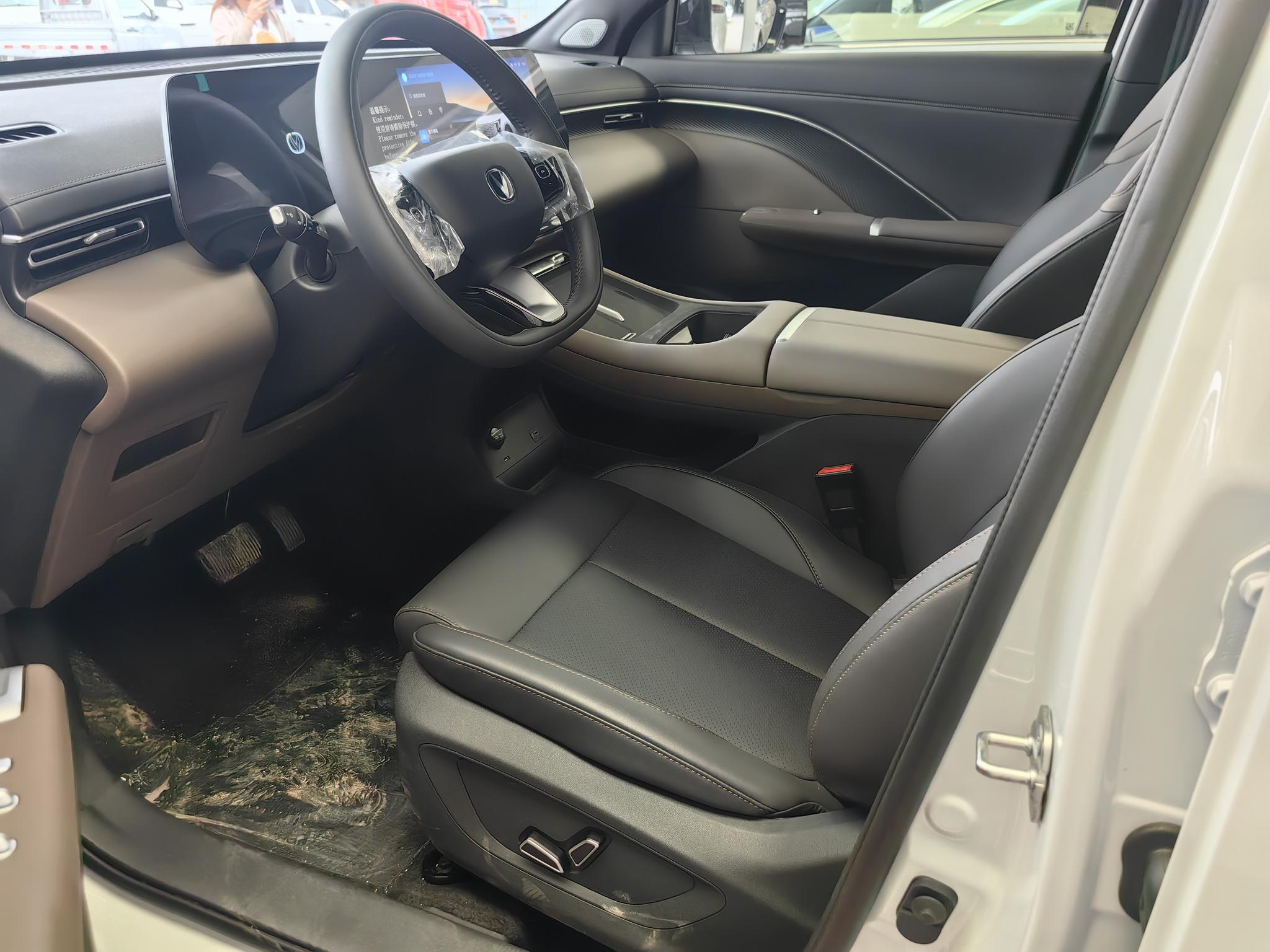 Changan Changan CS55 PLUS PHEV 2026 - фото 9