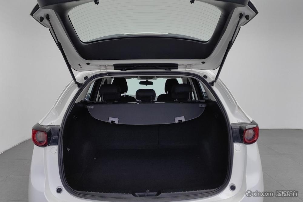 Mazda CX-5 2019 года, 2.0L, автоматическая, 2WD, комплектация Zhishang, China V - фото 23