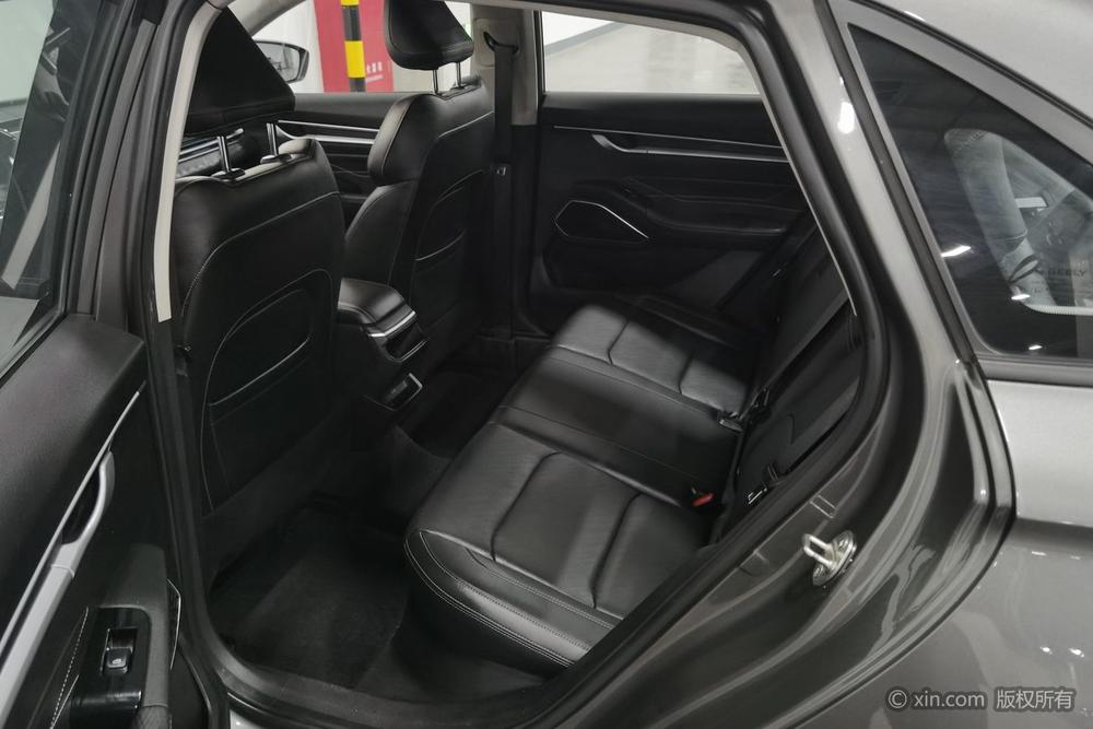 Emgrand 2022 модельного года, 4-е поколение, 1.5L, механическая коробка передач, версия Elite - фото 21