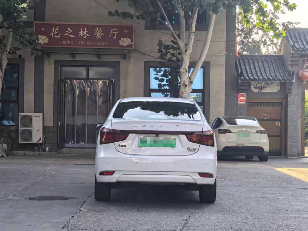 Dongfeng Fengshen Dongfeng Fengshen E70 2021 - фото 4