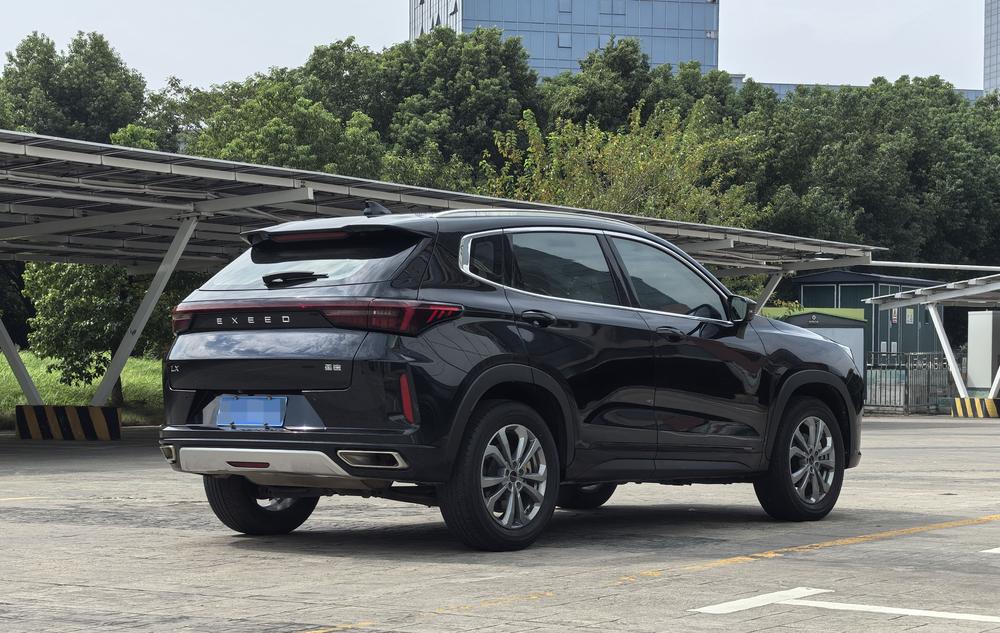 Exeed Exeed Zhuifeng 2020 - фото 6