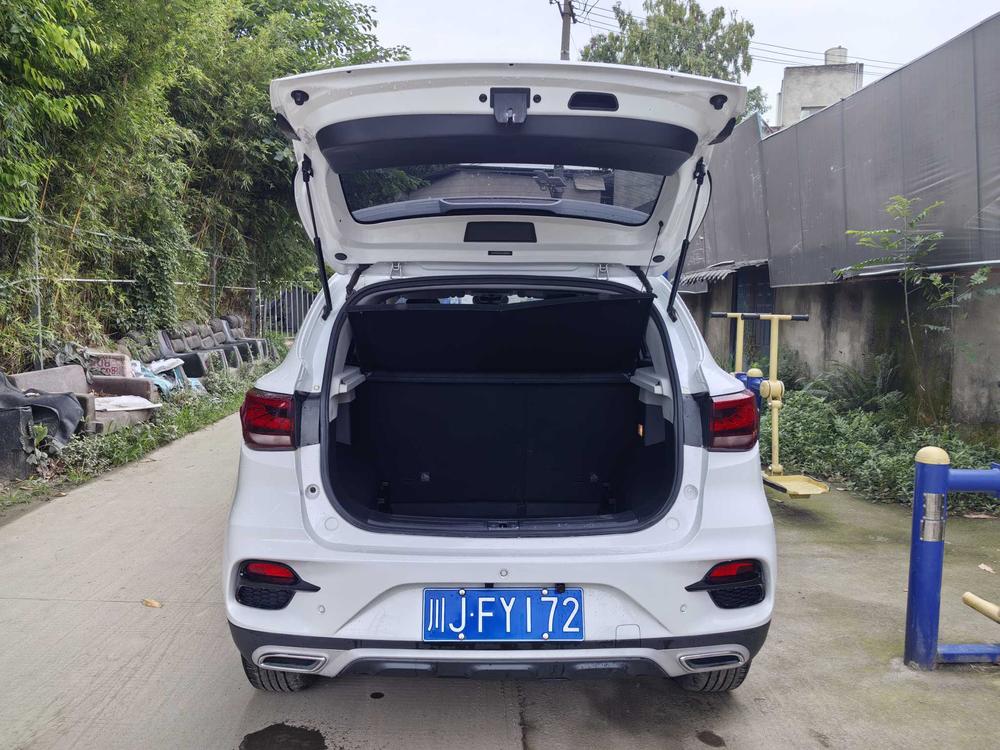 MG ZS 2022 года, 1.5L CVT спортивная версия - фото 6