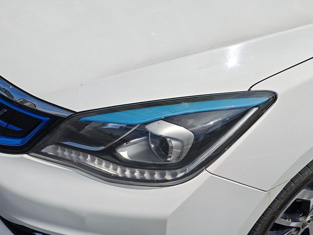 Dongfeng Fengshen E70 2020 модель 500 версия Super Enjoy - фото 7
