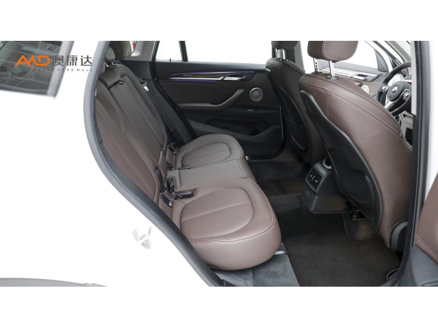 BMW BMW X1 2022 - фото 8
