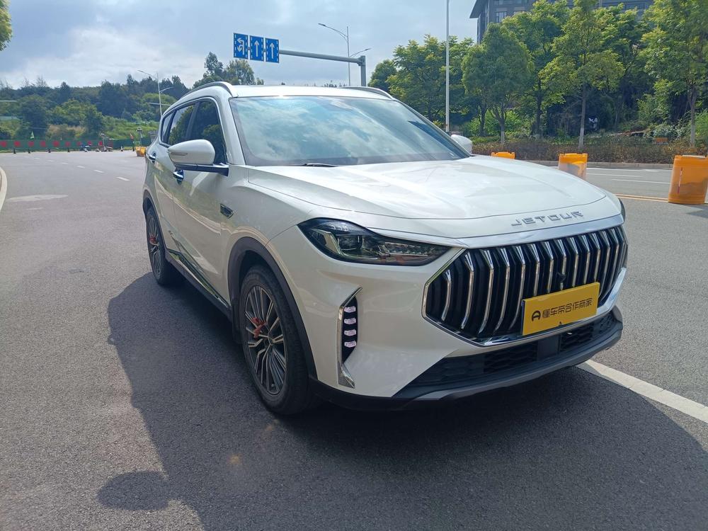 Jetour Jetour X70 PLUS 2023 - фото 3