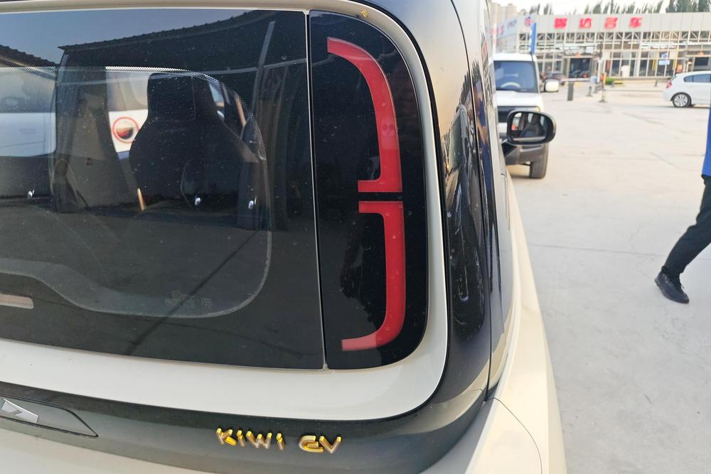 Baojun Baojun KiWi EV 2022 - фото 5