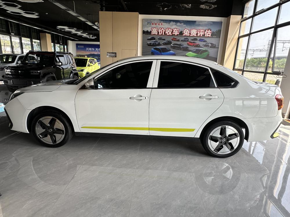 Dongfeng Fengshen E70 2023 модельного года PRO, версия Smart Travel - фото 4