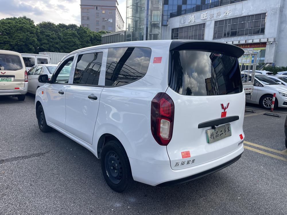 Wuling Hongguang EV 2024 300KM стандартная версия - фото 4